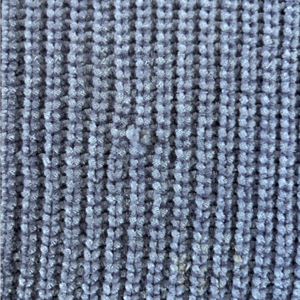 Cropped Sweater - Picture 2 of 2